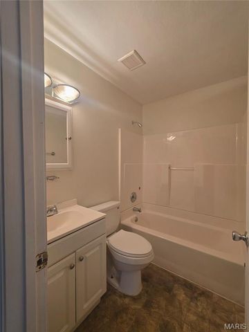 9808 Lorna Lane, Unincorporated, MO 63136