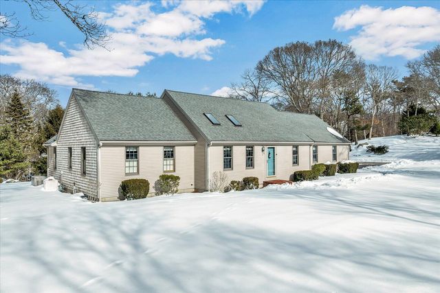 9 Split Rock Road, Dennis, MA 02638