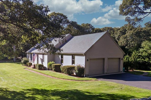 9 Split Rock Road, Dennis, MA 02638