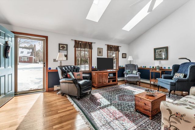 9 Split Rock Road, Dennis, MA 02638