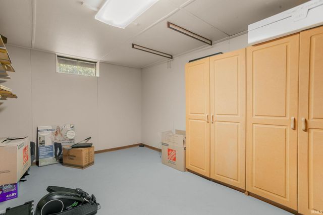 53146 Oakmont Central Drive, South Bend, IN 46637