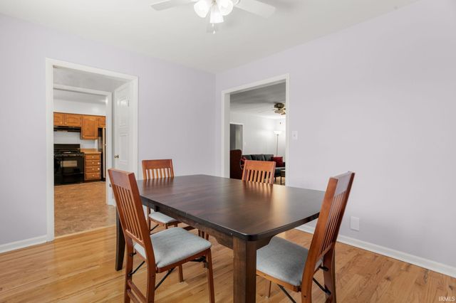 53146 Oakmont Central Drive, South Bend, IN 46637
