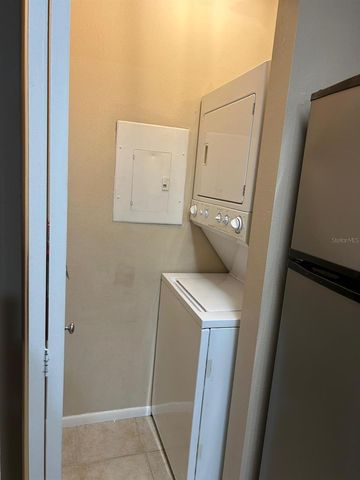 238 AFTON SQUARE 305, Altamonte Springs, FL 32714