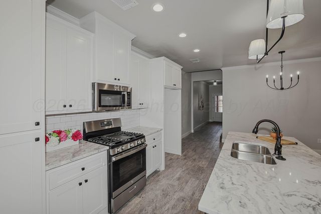 2804 CONNER Drive, Canyon, TX 79015