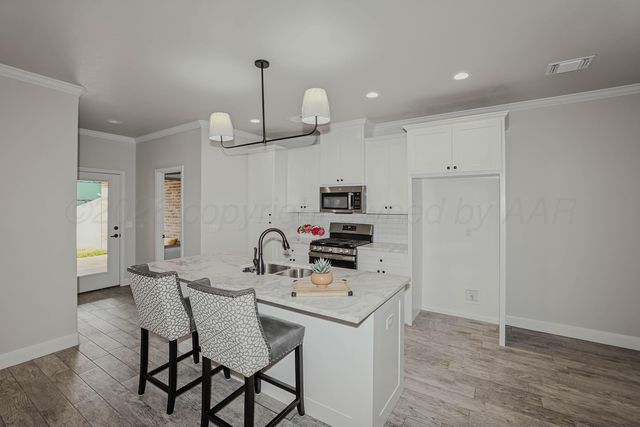 2804 CONNER Drive, Canyon, TX 79015