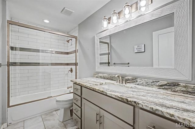 114 Trailswest Dr. Drive, Chesterfield, MO 63017