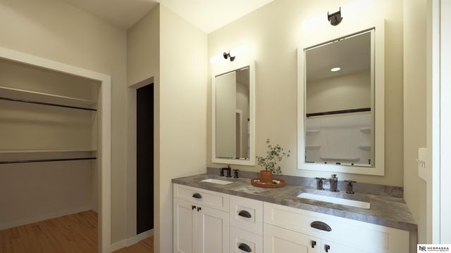 12404 Horizon Street, Papillion, NE 68046