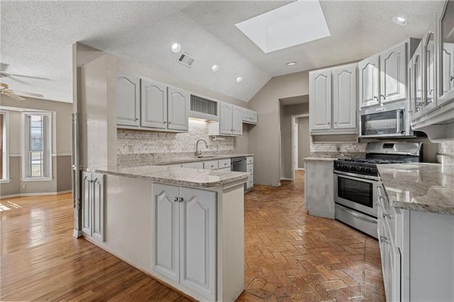 6412 Angela Court, Mobile, AL 36695