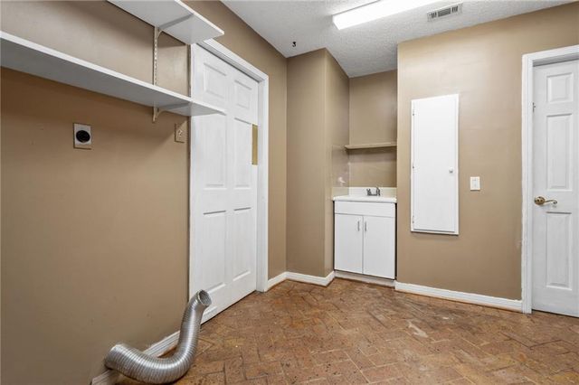 6412 Angela Court, Mobile, AL 36695