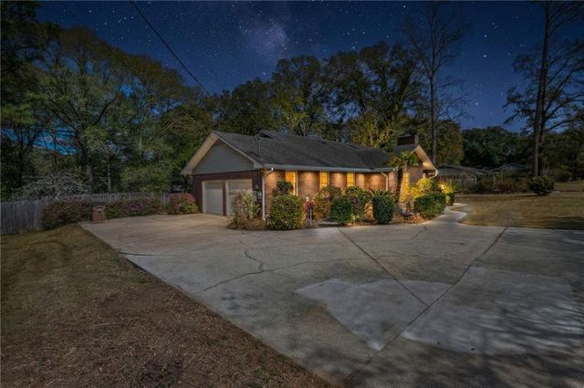 6412 Angela Court, Mobile, AL 36695