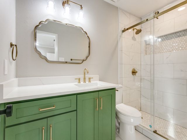 649 Reno Street, Lewisville, TX 75077