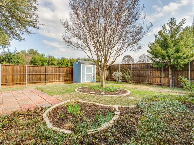 649 Reno Street, Lewisville, TX 75077