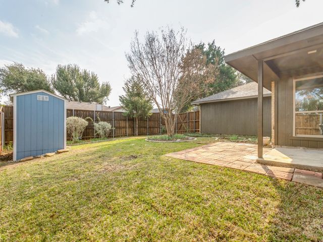 649 Reno Street, Lewisville, TX 75077