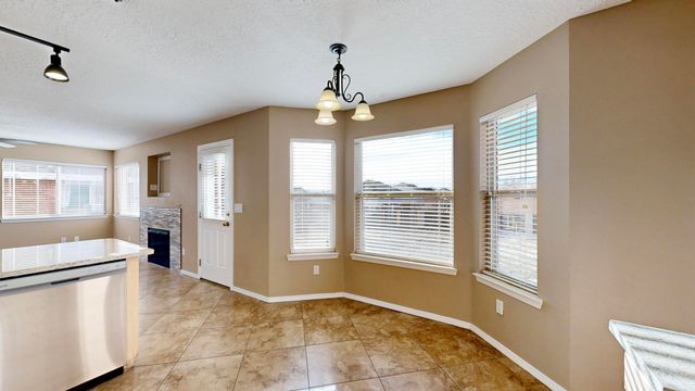 8120 Saddlebrook Avenue NW, Albuquerque, NM 87120