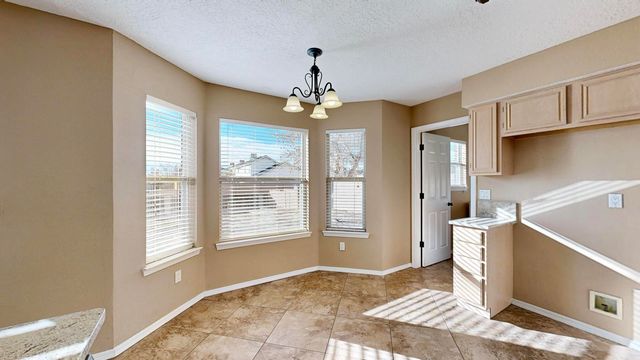 8120 Saddlebrook Avenue NW, Albuquerque, NM 87120