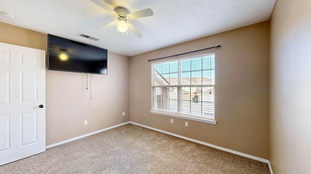 8120 Saddlebrook Avenue NW, Albuquerque, NM 87120