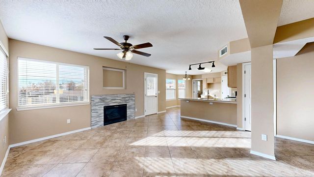 8120 Saddlebrook Avenue NW, Albuquerque, NM 87120