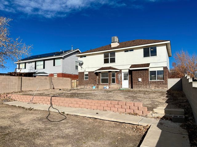 8120 Saddlebrook Avenue NW, Albuquerque, NM 87120