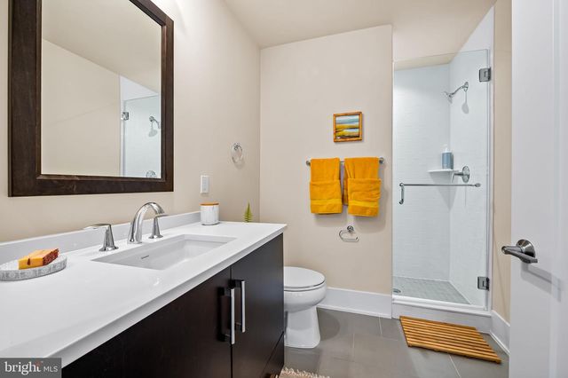 151 WINSOME CIR, Bethesda, MD 20814