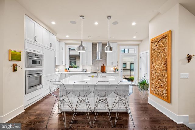 151 WINSOME CIR, Bethesda, MD 20814