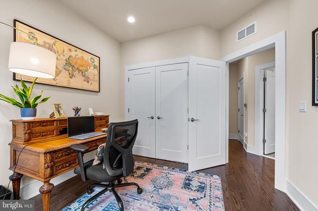 151 WINSOME CIR, Bethesda, MD 20814