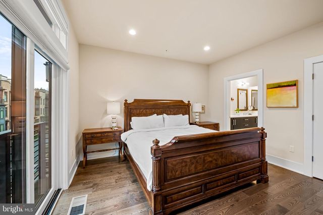 151 WINSOME CIR, Bethesda, MD 20814