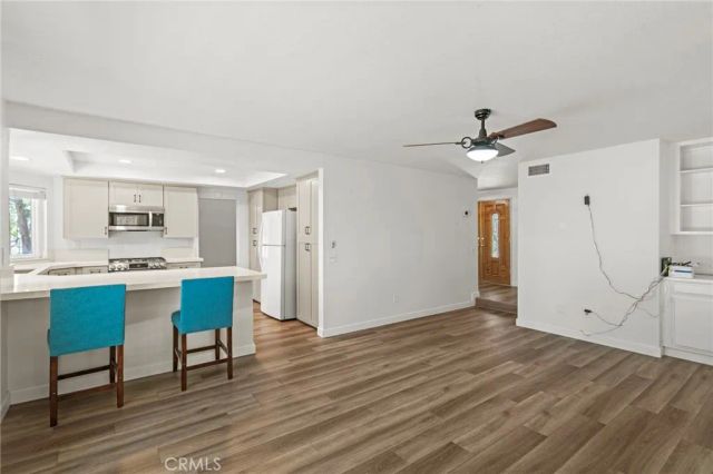 162 Lakeside Avenue, Redlands, CA 92373