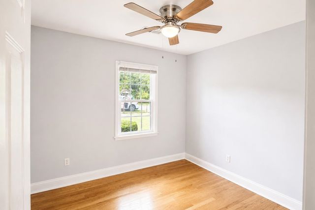 329 Bayview Ave., Georgetown, SC 29440