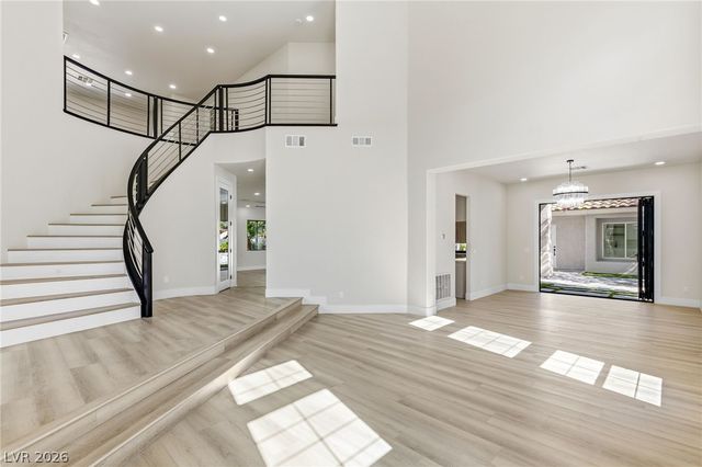 10626 San Vercelli Court, Las Vegas, NV 89141
