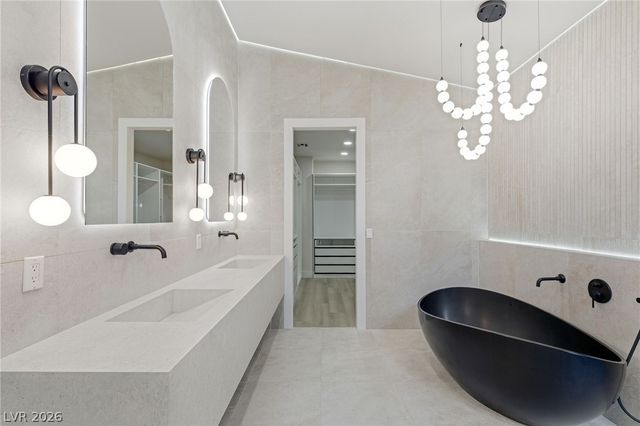 10626 San Vercelli Court, Las Vegas, NV 89141