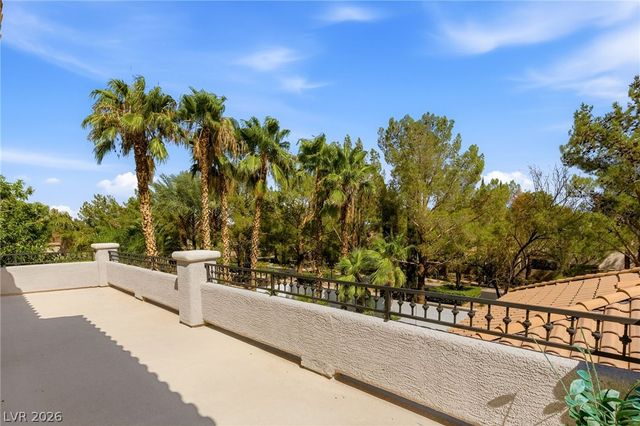 10626 San Vercelli Court, Las Vegas, NV 89141