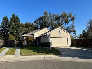 421 Penn Central, Rio Linda, CA 95673