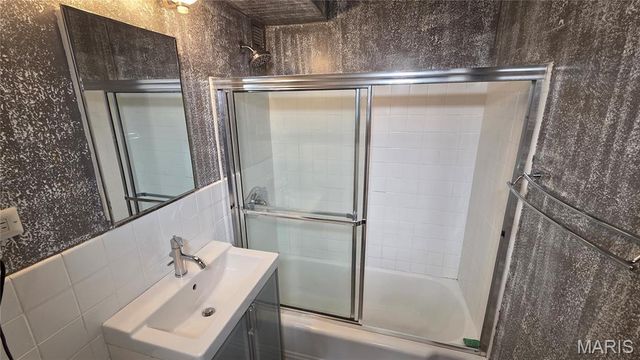 210 N 17th Street 906, St Louis, MO 63103