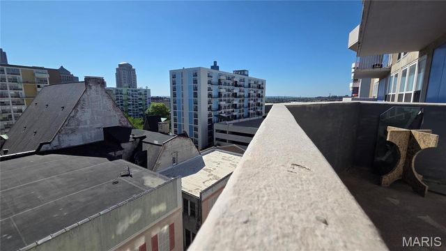 210 N 17th Street 906, St Louis, MO 63103