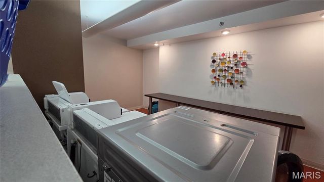 210 N 17th Street 906, St Louis, MO 63103