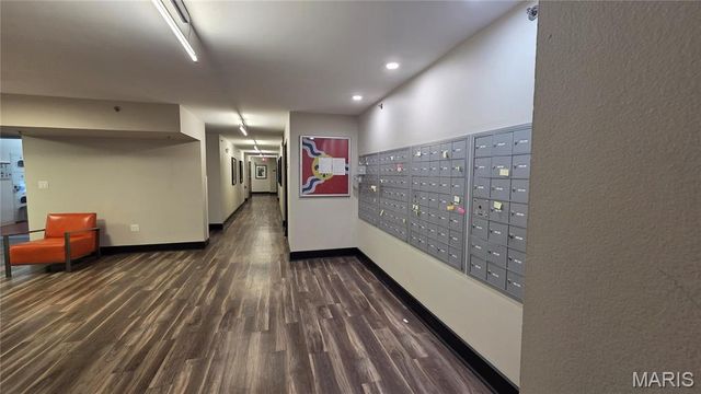 210 N 17th Street 906, St Louis, MO 63103