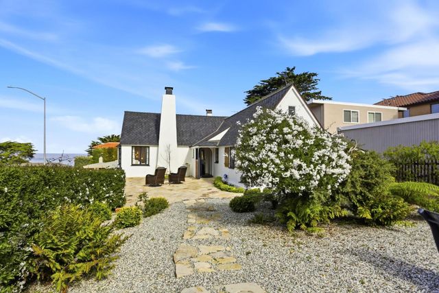 115 1st Street, Pacific Grove, CA 93950