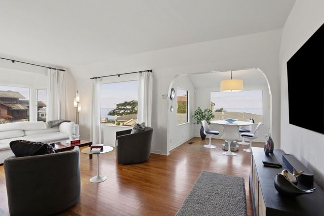 115 1st Street, Pacific Grove, CA 93950