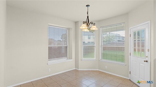 152 Falcon Crossing, Cibolo, TX 78108