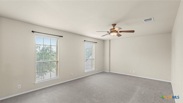 152 Falcon Crossing, Cibolo, TX 78108