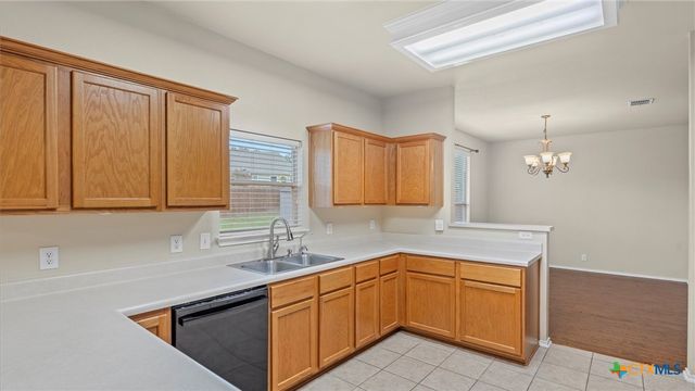 152 Falcon Crossing, Cibolo, TX 78108