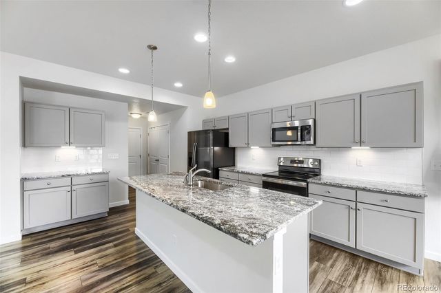 28435 E 8th Avenue, Watkins, CO 80137