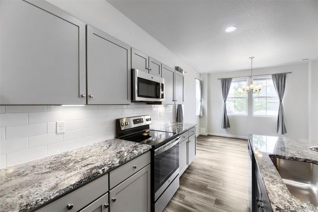 28435 E 8th Avenue, Watkins, CO 80137