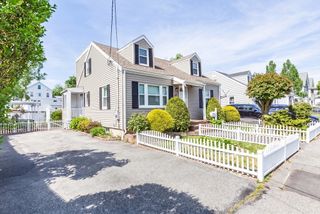 27 Sewall St, Revere, MA 02151