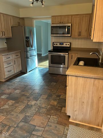 2880 Central Court, Carmel, IN 46280