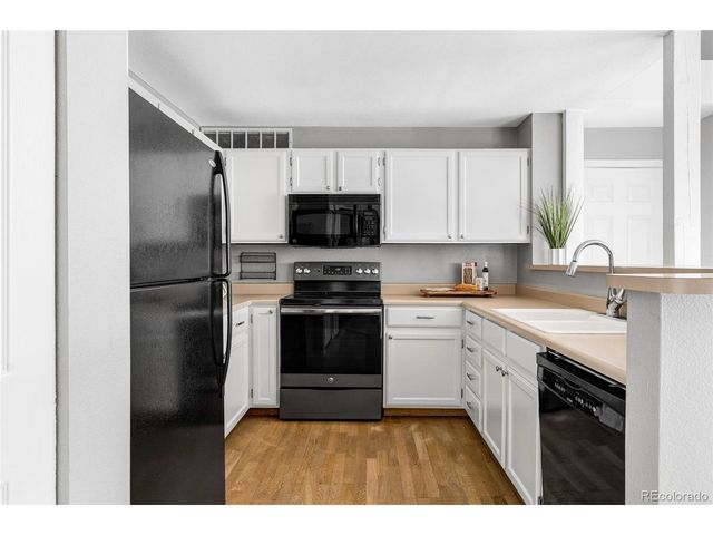 862 S Reed Ct J, Lakewood, CO 80226