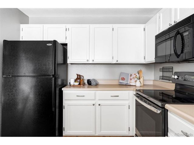 862 S Reed Ct J, Lakewood, CO 80226