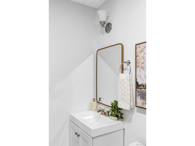 862 S Reed Ct J, Lakewood, CO 80226