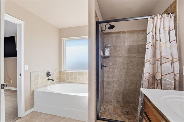 13700 Blacktail Court, Piedmont, OK 73078