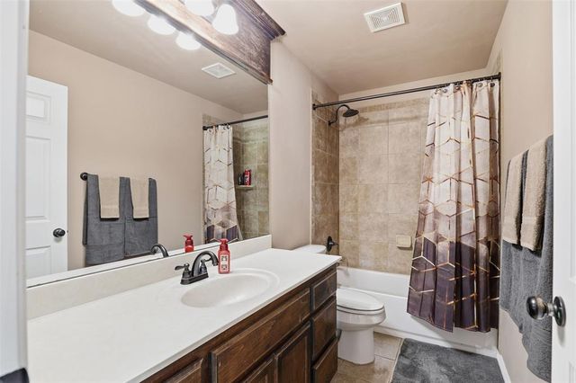 13700 Blacktail Court, Piedmont, OK 73078